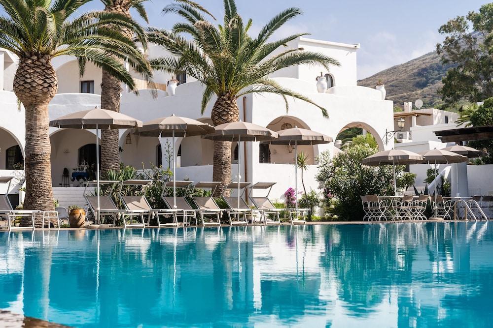La Sciara Hotel 4*